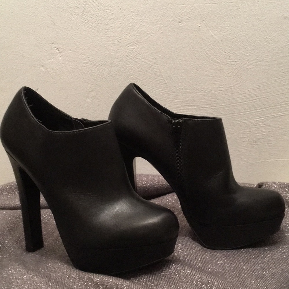 Steve Madden Really High Heel Shoes